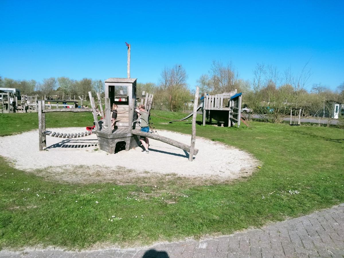 Bj Chalets - Robbengat 68 - Gezellige Chalet Op Vakantiepark Lauwersoog! Vroege Incheck! Dış mekan fotoğraf